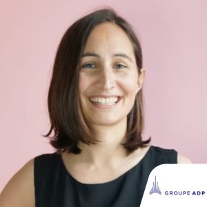 Aurélie Randazzo speaking at Solar & Storage Live Paris