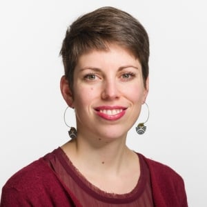 Lisa Mazzone speaking at Solar & Storage Live Zürich