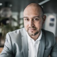   Riccardo Rossi speaking at Solar & Storage Live