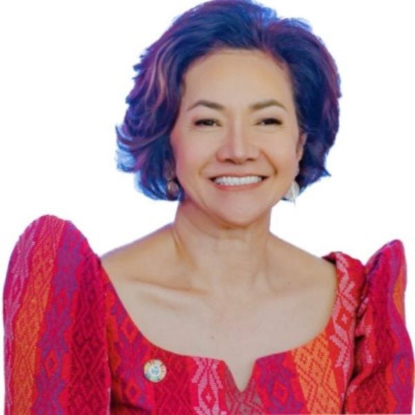 Ruth Yu-Owen speaking at Solar & Storage Live Philippines 2026