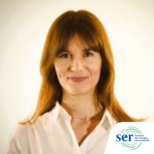 Salomé Durand speaking at Solar & Storage Live Paris