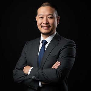 Wei Lin speaking at Futureof Membory and Storage